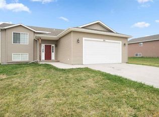 524 Freude Ln, Box Elder, SD 57719