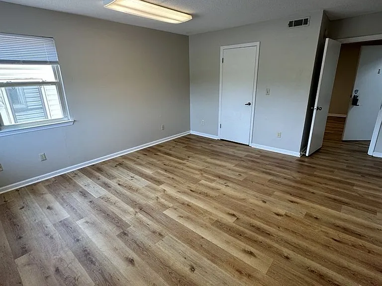 6741 Ringgold Rd — Photo 4