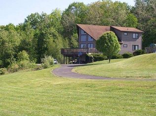 382 Blue Ridge Rd, Saylorsburg, PA 18353