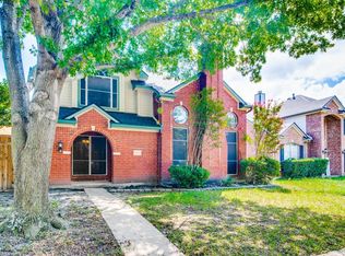 2902 Lois Ln, Rowlett, TX 75088