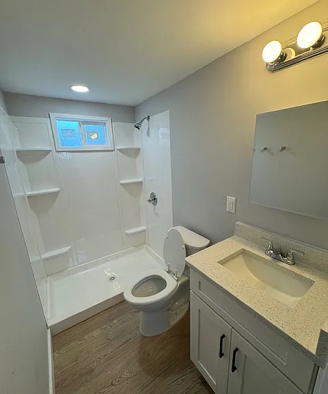 6810 Maple Ln #4 — Photo 6