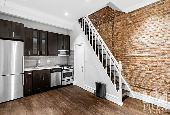 Rented by PREX Realty Corp | media 17