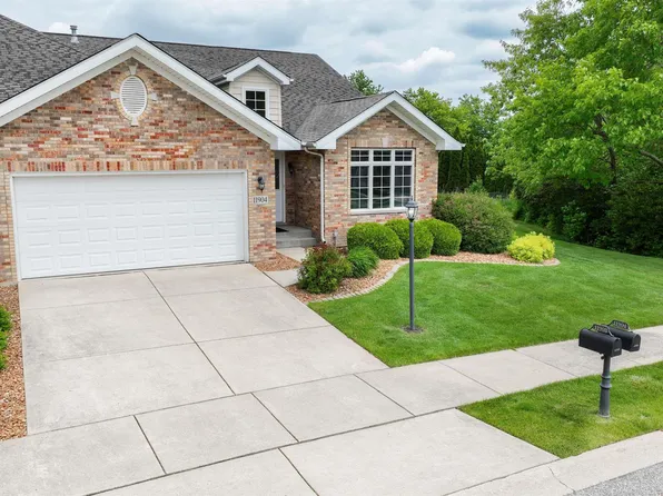 11904 107th Pl, Saint John, IN 46373