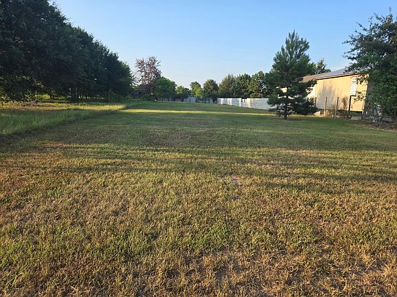 3rd image of 885 County Road 3560