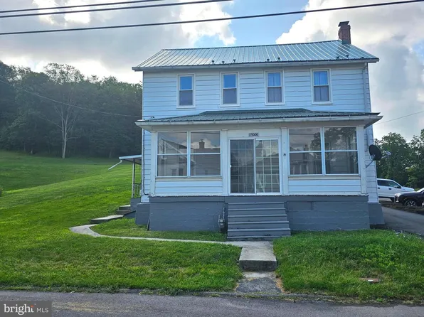 15006 Paradise St SW, Frostburg, MD 21532