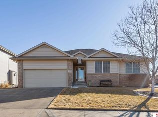233 197th St, Elkhorn, NE 68022