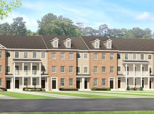 325 Freeman Dr, Hampton, VA 23666