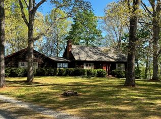 1115 Robin Ridge Rd, Rocky Mount, VA 24151