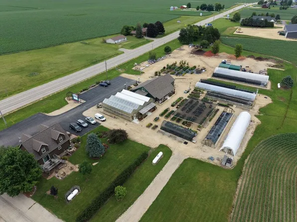 11385 Us Hwy #20, Stockton, IL 61085