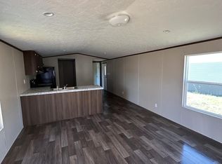 814 S Kern Ave #8, Okmulgee, OK 74447