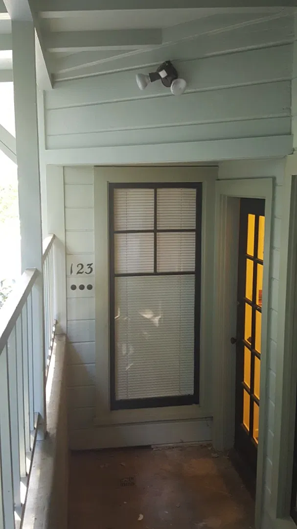 512 W 3rd St - Unit 2 — Photo 2