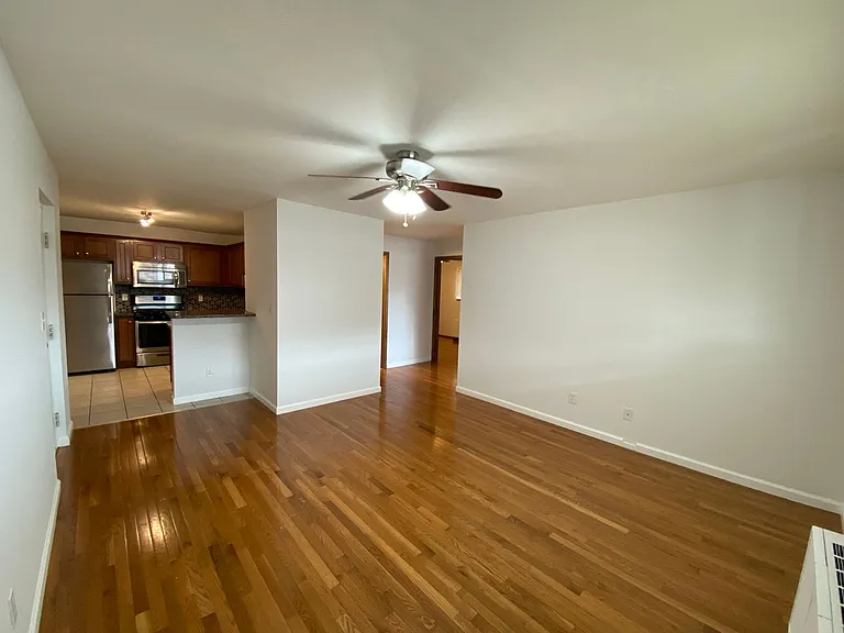 Chittenden Ave 34 UL — Photo 41