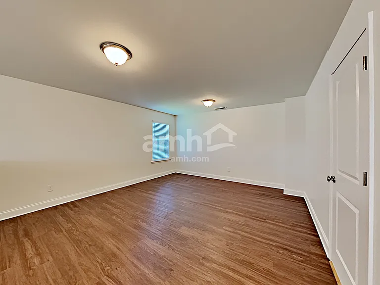 5060 Franks Creek Way — Photo 11