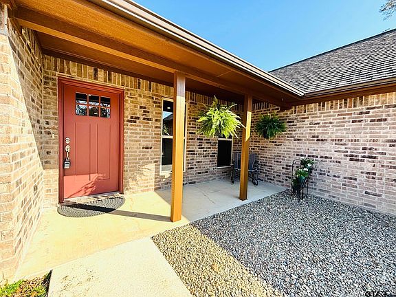2nd image of 211 Private Road 6292
