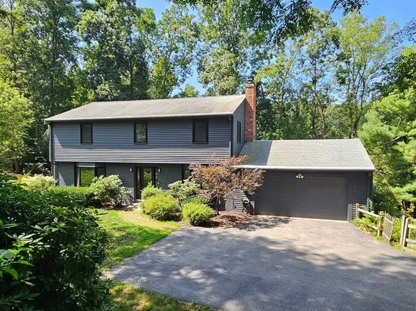 41 Harvey Ln, Westborough, MA 01581