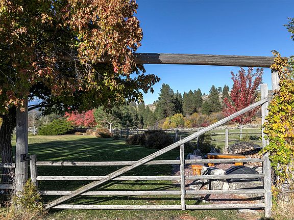 3rd image of 1600 Old Darby Rd
