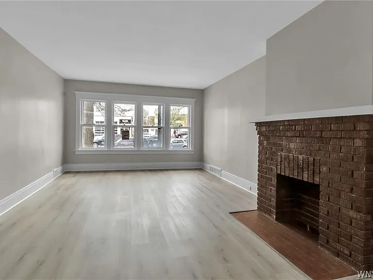 2514 Delaware Ave #1 — Photo 10