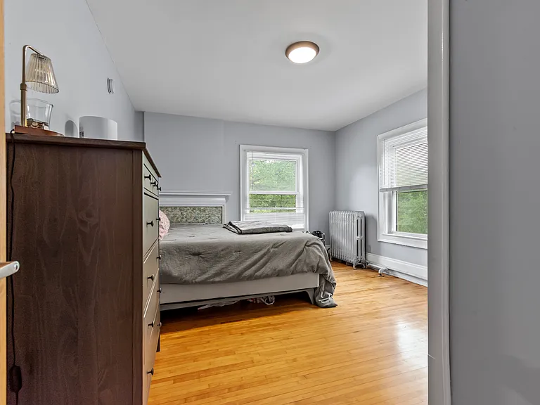 2449 Pillsbury Ave S #3 — Photo 17