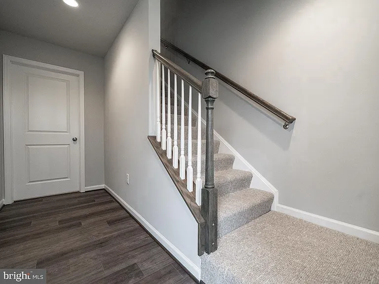 3211 Concord Way — Photo 6