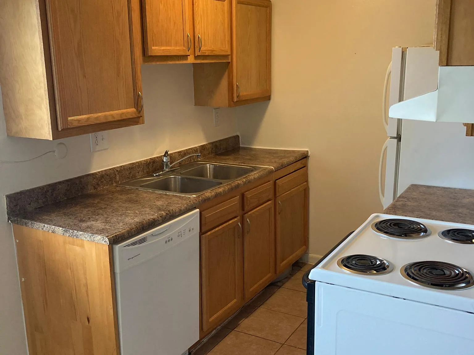 519 S Main St — Photo 2