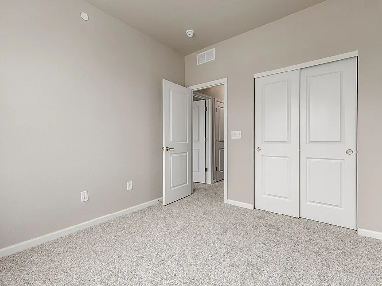 6770 Merseyside Ln — Photo 21