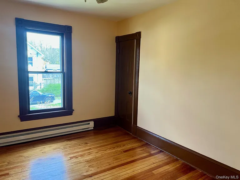 8 Alden Pl — Photo 12