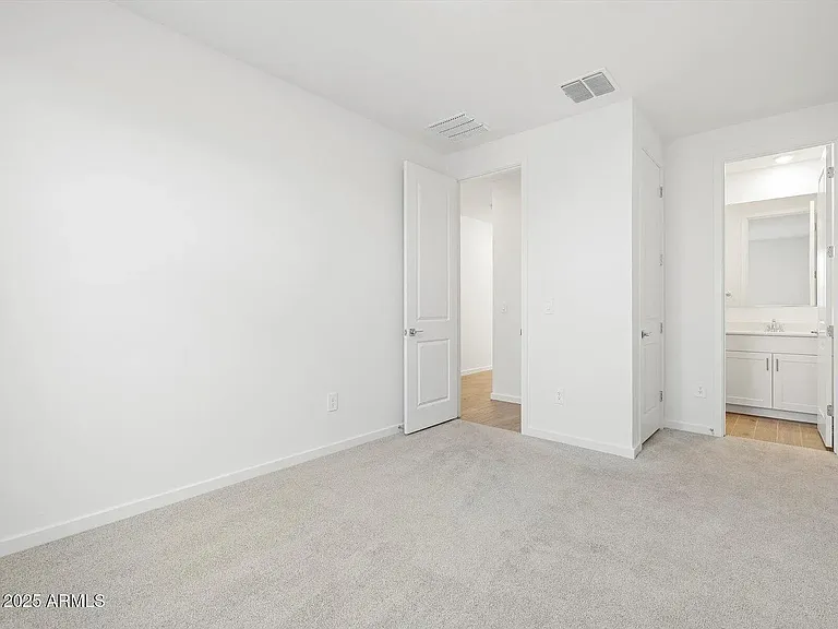 4210 W Yolanda Ln — Photo 17