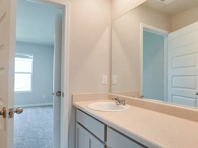 935 Hay Meadow Dr — Photo 35