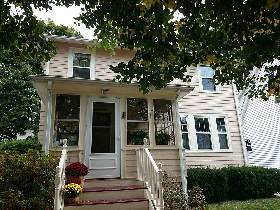 2nd image of 14 Myrtlebank Ave