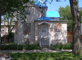 2872 E 77th St, Chicago, IL 60649