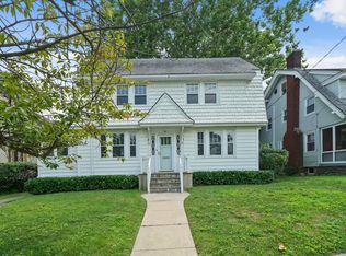 28 Wendover Rd, Yonkers, NY 10705