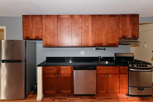 Rented by J Misrahi Realty Corp | media 13