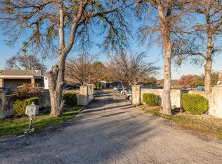 11300 White Settlement Rd, Fort Worth, TX 76108