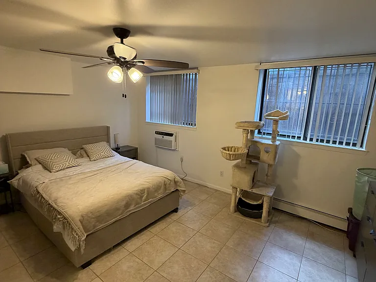 150-41 Centerville St #1D — Photo 10
