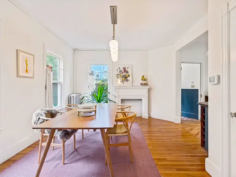 252 State St — Photo 11