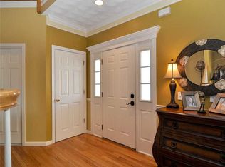 100 Red Hawk Dr, Cranston, RI 02921