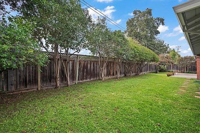 121 Verde Ct — Photo 13