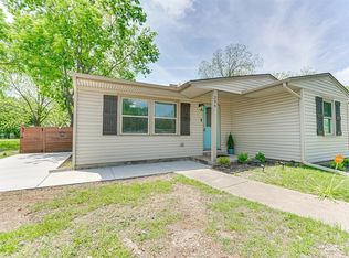 206 College St, Forney, TX 75126