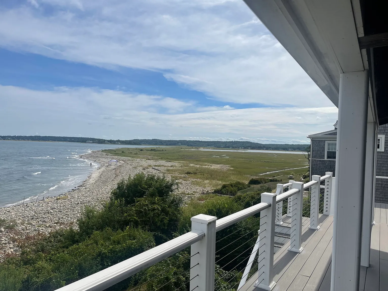 3 bed, 2.0 bath, 1200 sqft, $3,500 — Photo 3