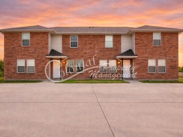 5906 Greengate Dr #D