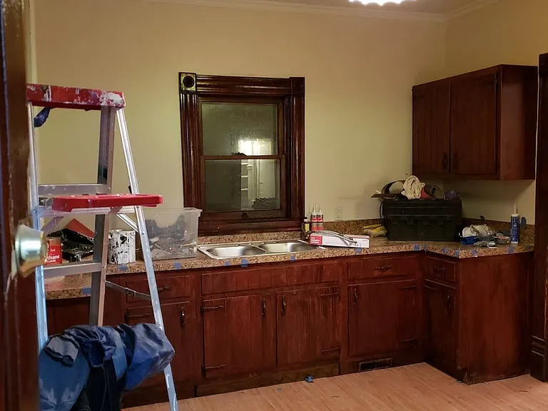 312 Craig St #1 — Photo 4