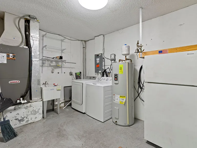 485 Westlake Blvd #70 — Photo 26