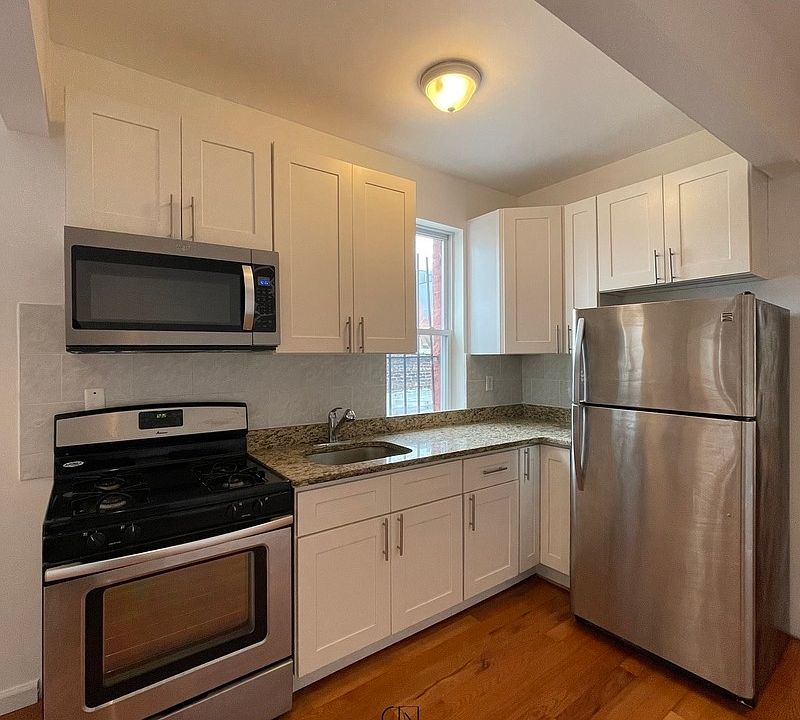 1st image of 838 Dean St #22R