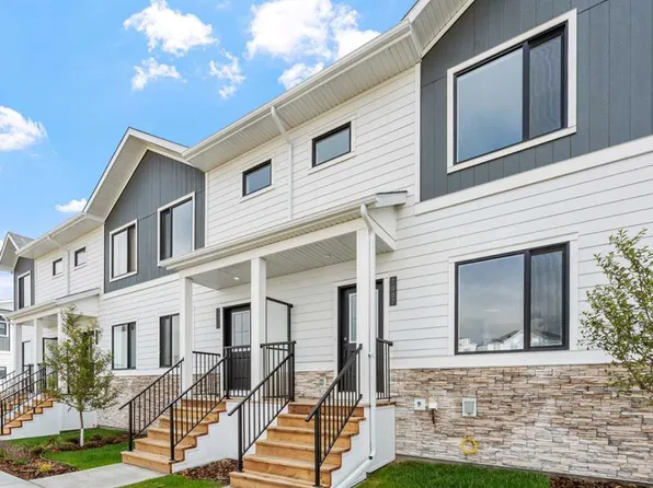 25 W Wildwoods Ct SW #1007, Airdrie, AB T4B 5V7