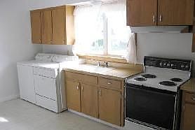 3rd image of 452 S Fourth St