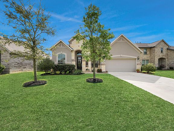 3rd image of 2215 Keystone Ridge Ln