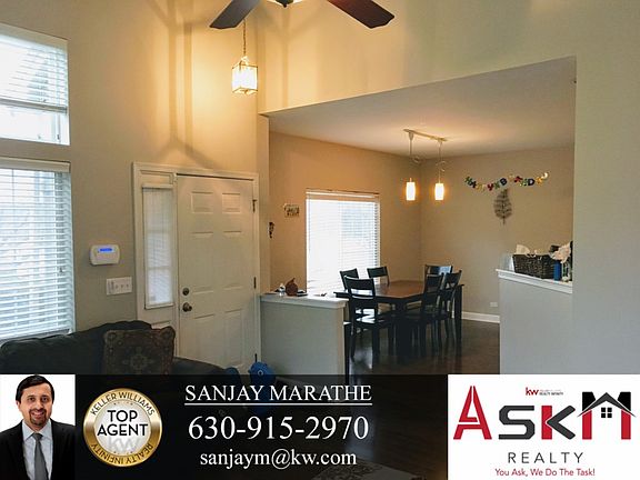 3rd image of 953 Parkhill Cir