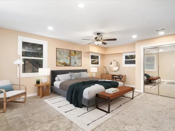 33283 Holcomb Creek Dr, Green Valley Lake, CA 92341