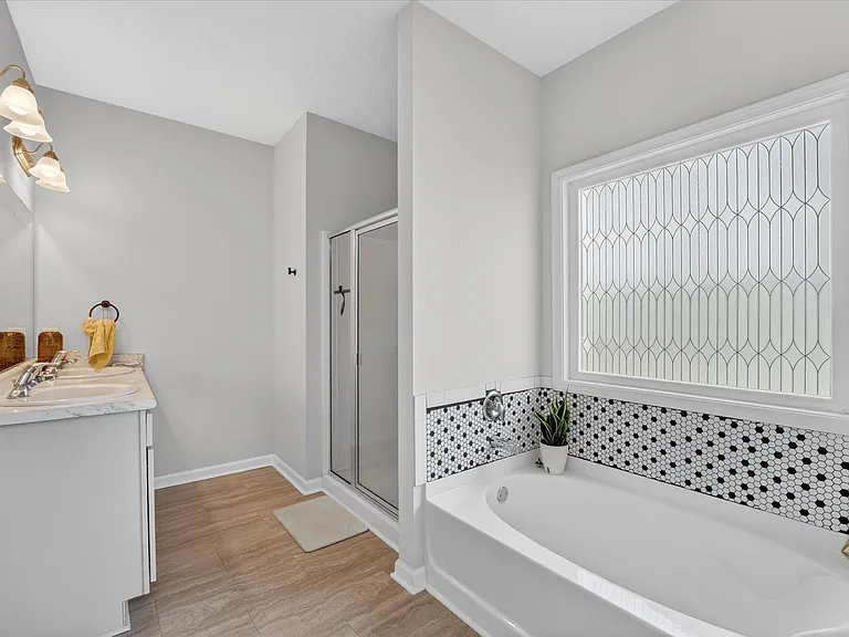 539 Brightleaf Cir — Photo 20