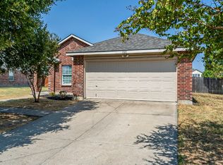 1320 Krista Dr, Burleson, TX 76028